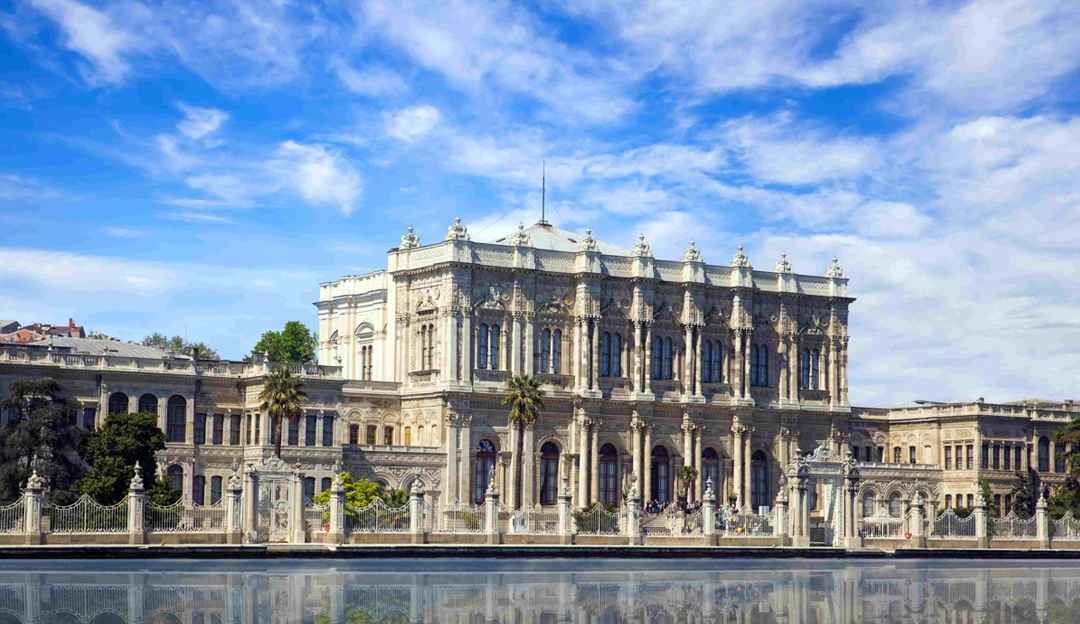 12 Hour Chauffeured Istanbul Tour - Total Price for 1-7 People