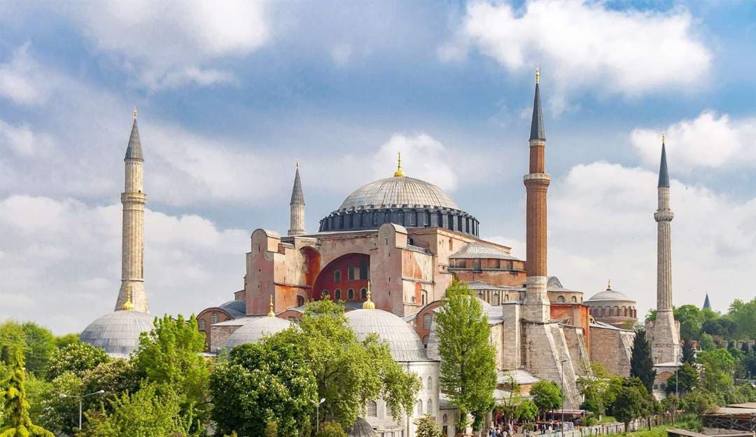 Kings Istanbul City Tour — Hagia Sophia to Pierre Loti, Lunch Included
