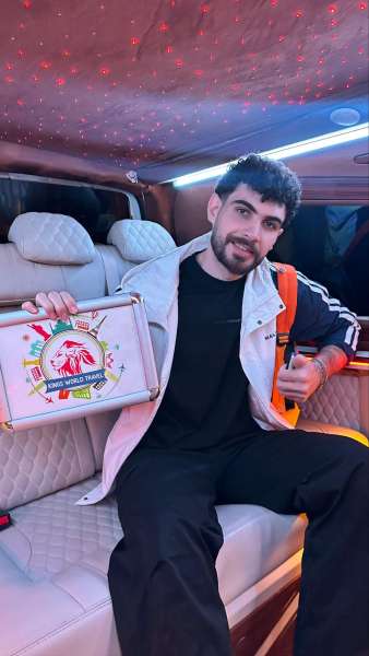 Lüks minibüste müşteriler