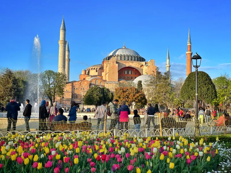 Additional image 2 for Laleli District Istanbul: Shopping, Hotels, and Transportation Guide 2025