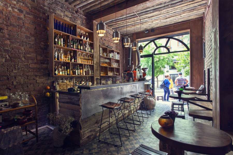 Additional image 2 for Istanbul's Nightlife Extravaganza: A Journey from Rooftop Bars to Nightclubs