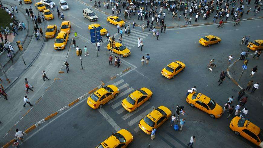 Istanbul Airport Transfers: Navigating Taxis, Traffic, and Amenities
